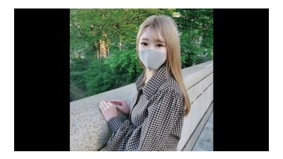 FC2-PPV-2742024 - [무수정] I*sta에 음란한 셀카를 올려 걸스 바에 손님을 유치하여 생계를 유지하는 현역 금발 여대생에게 질내 사정!  - - !