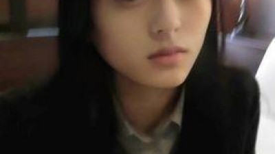 FC2-PPV-2688403 - 쿠리야마 ◯ 아키라 같은 미유키 소녀가 냄새 나는 발을 핥아 묵묵히 질내 사정 셀카 동영상 FC2-PPV-2688403
