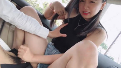 Extremely horny and fucked in Didi driver&#039;s car - Manman