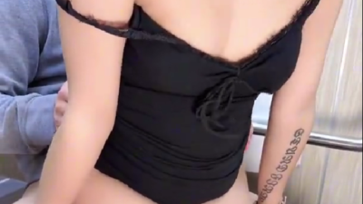 길거리에서 야생걸레 잡아다가 2대1로 즐기기